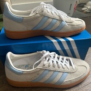 Adidas Spezial Sneakers - Women size 9